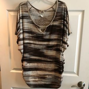 Lavish Plus - blouse